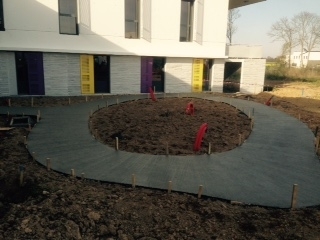 beton balayé acigné maison de retraite.JPG